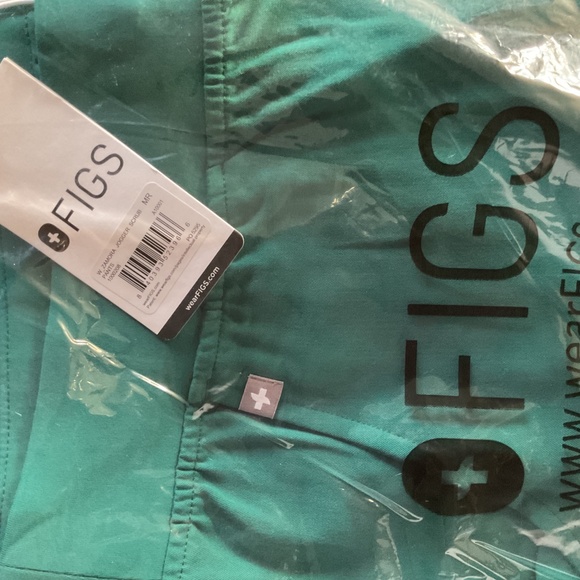 Brand New Figs Scrub Set - Picture 3 of 3